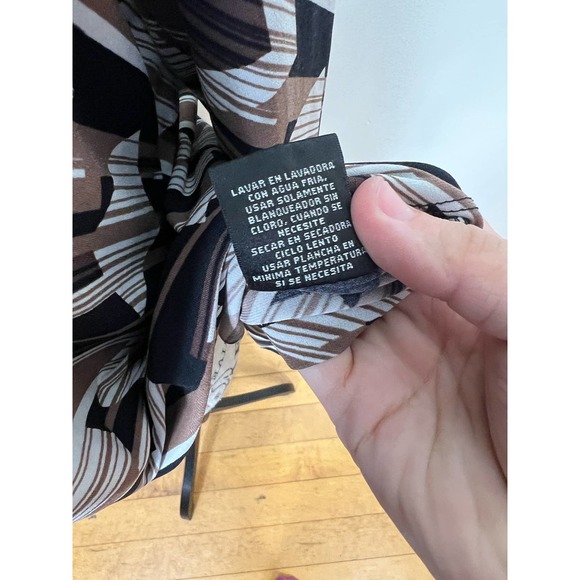 East 5th square neck patterned long sleeve Blouse - Picture 7 of 8